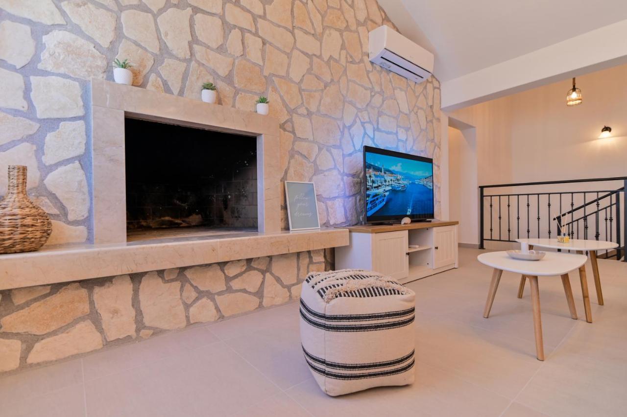 אוקרוג גורניי Villa Rudini With Heated Pool מראה חיצוני תמונה