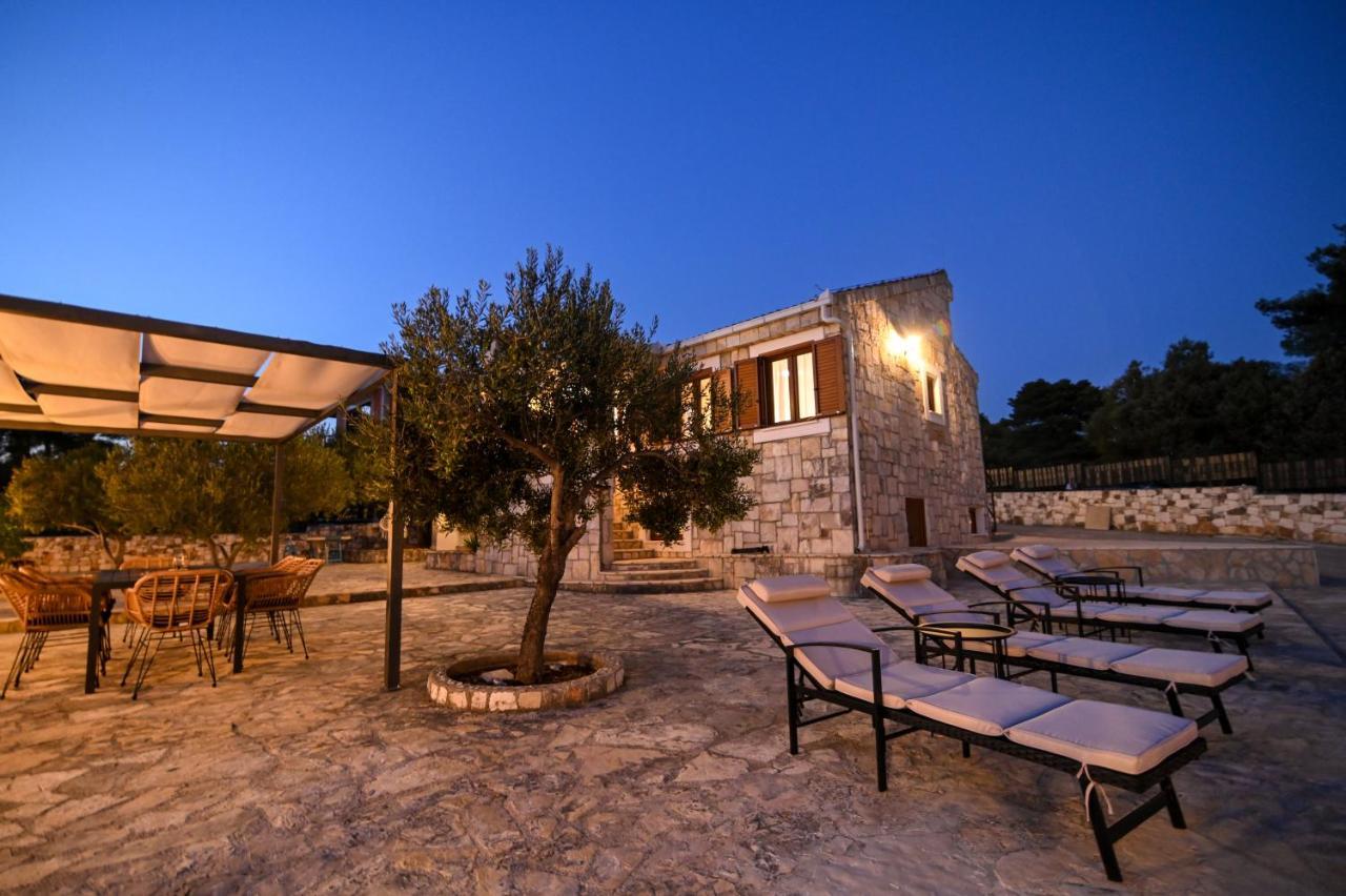 אוקרוג גורניי Villa Rudini With Heated Pool מראה חיצוני תמונה