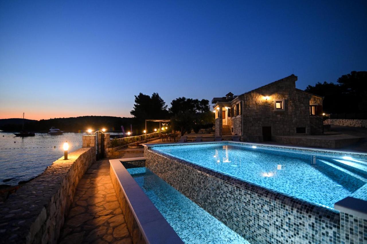 אוקרוג גורניי Villa Rudini With Heated Pool מראה חיצוני תמונה